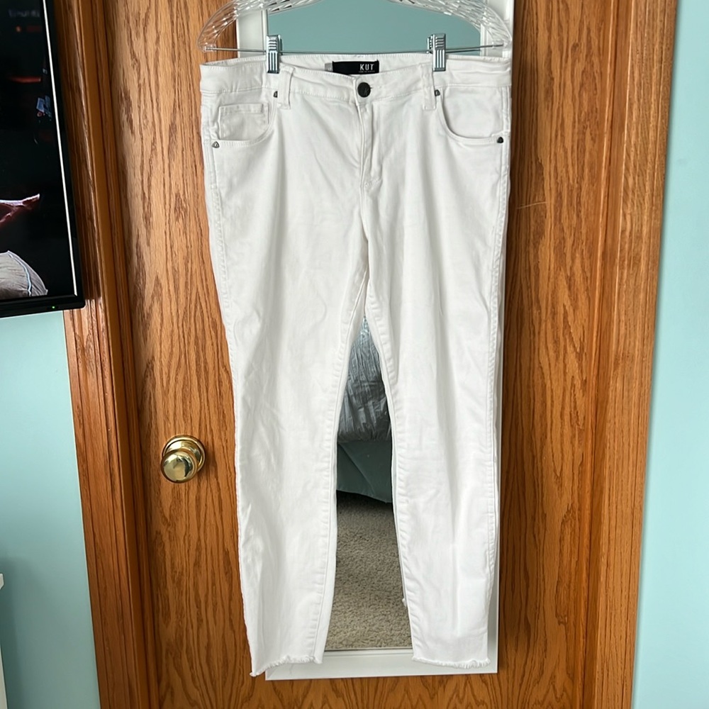 Kut From The Kloth Connie Ankle Skinny Whote Jeans.